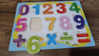 Puzzle animales o números de madera