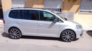 Volkswagen Touran 2012