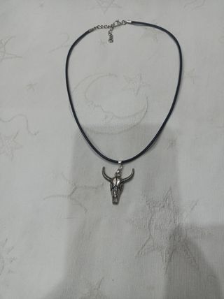 Collar calavera plata