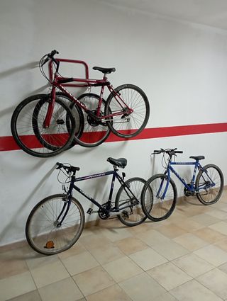 3 Bicicletas Montaña 26" usadas