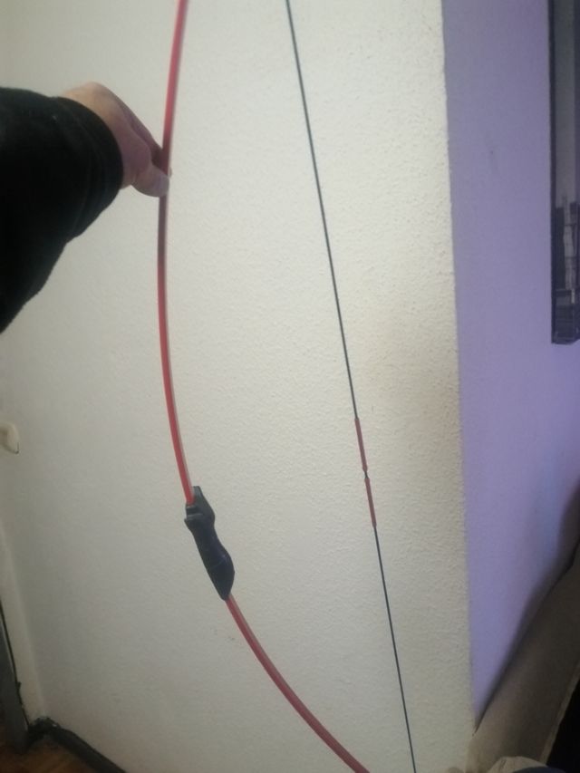 Arco sin flechas marca Discovery