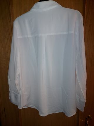Blusa de satén 