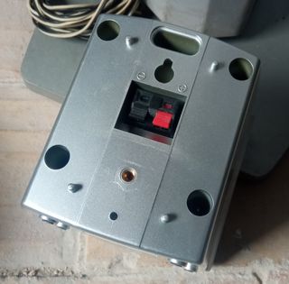 Columnas sonido JVC SP-THS33F y SP-THA25F