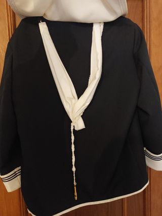 Traje de comunión niño - Blanco y azul marino.