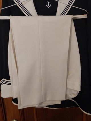 Traje de comunión niño - Blanco y azul marino.