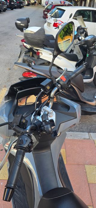 NUEVA 1785KM Sym Jet X 125 Gris