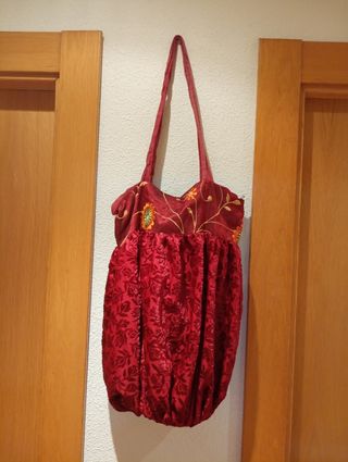 Bolso terciopelo rojo granate