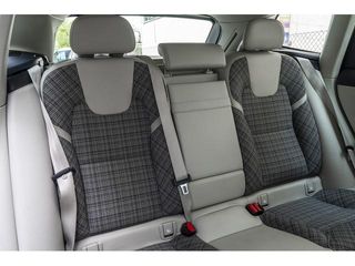 Volvo XC60 T8 Momentum AWD Auto 287 kW (390 CV)