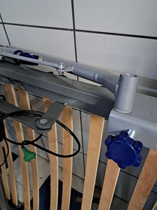 Cama articulada con colchon antiescaras motor