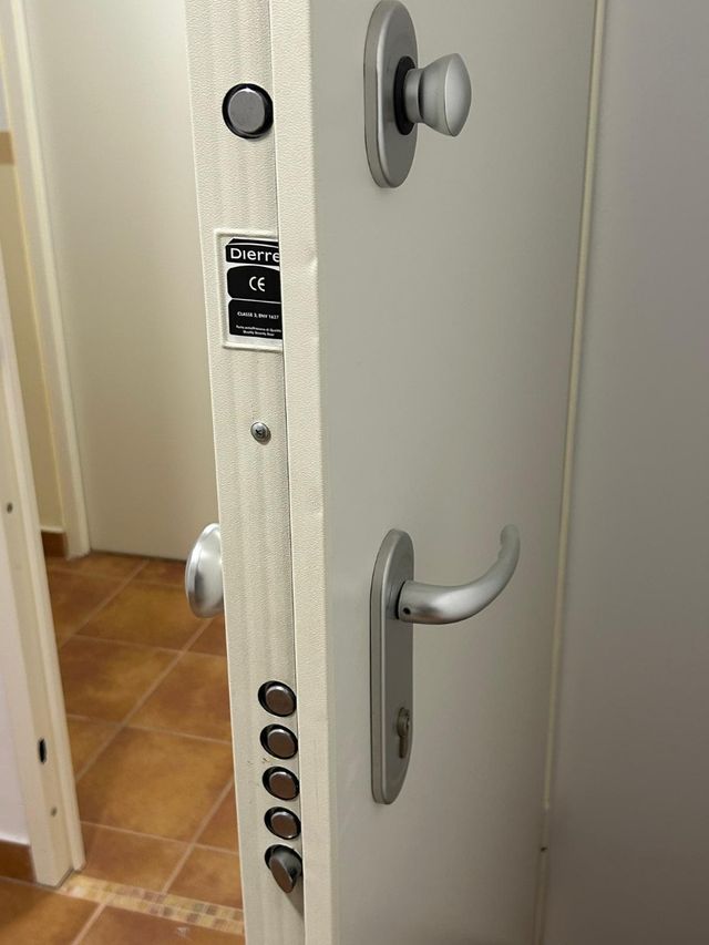 TRASTERO EN VENTA O ALQUILER