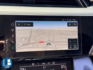 AUDI e-tron 50 quattro