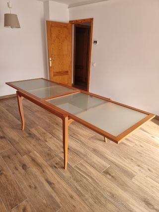 Mesa extensible