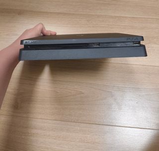 PS4 Slim (PlayStation 4) - 3 Controller TRATTABILE