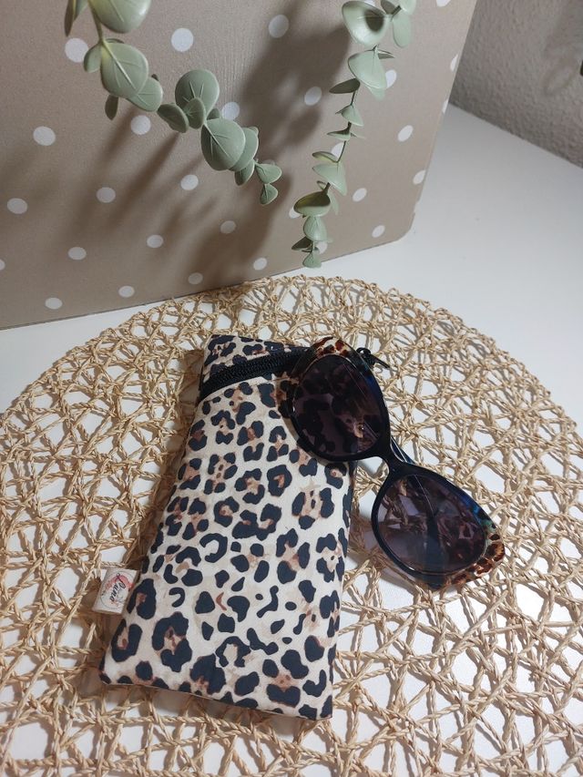 Funda gafas leopardo - marrón beige