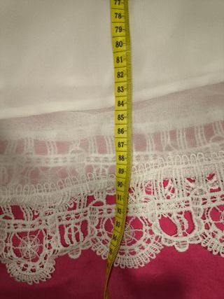 Vestido Blanco. Hombros descubiertos. Shein. Talla