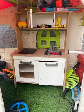 Casa plastico y cocina