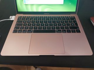MacBook Air 13" Rose Gold - 2018
