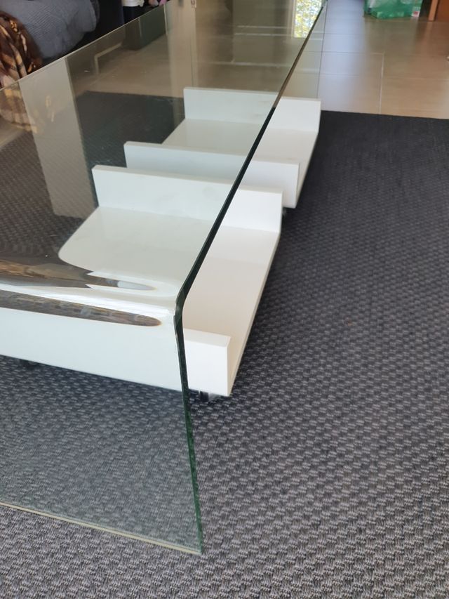 Mesa auxiliar de centro