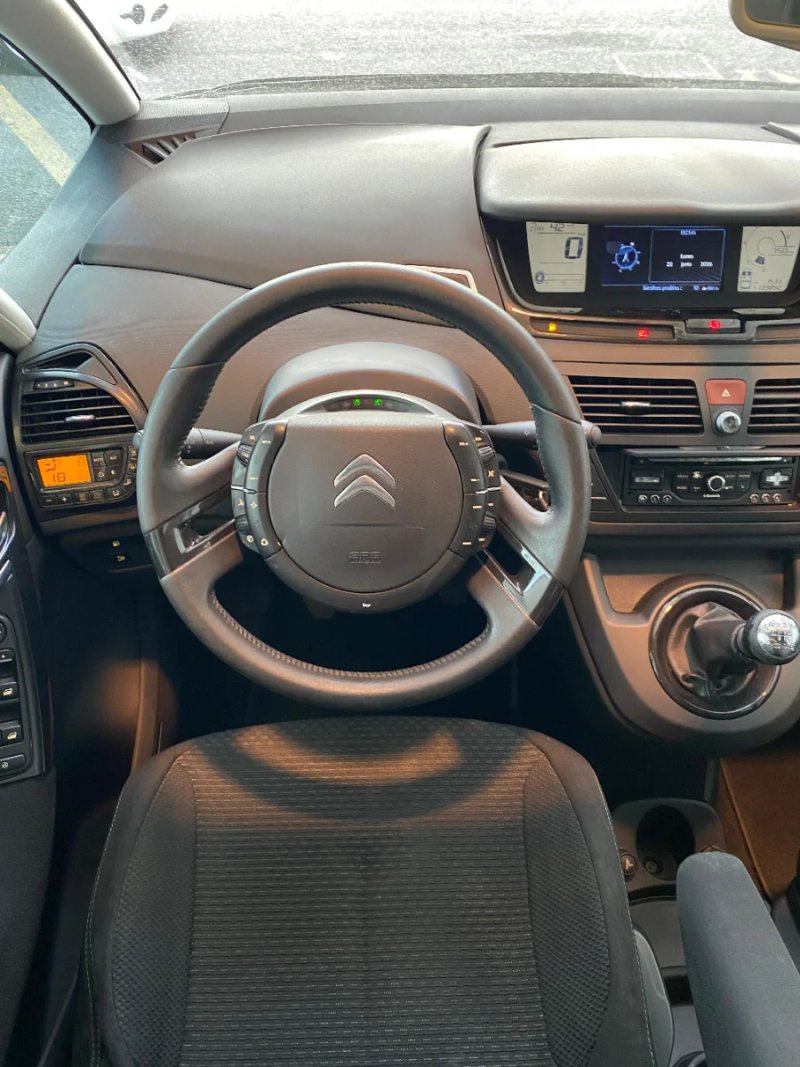 Citroën Grand C4 2012, foto 12
