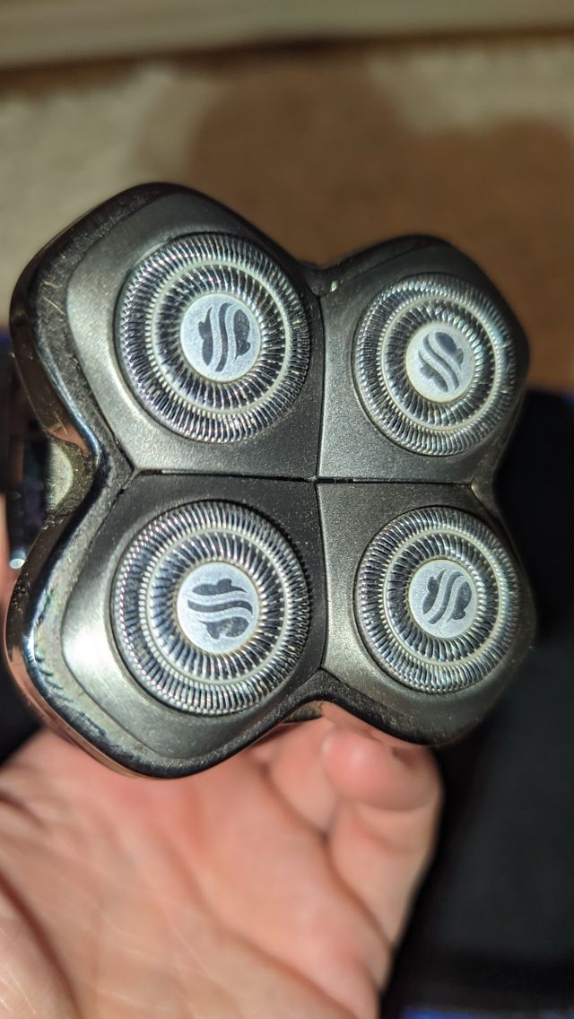 Skull shaver Pitbull platinum pro