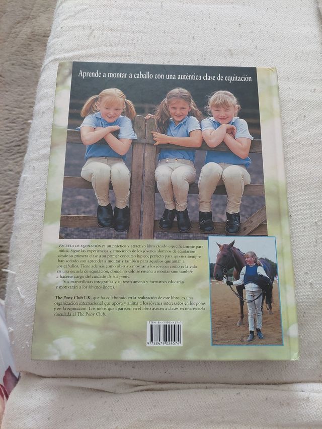 ESCUELA DE EQUITACIÓN (Spanish Edition)