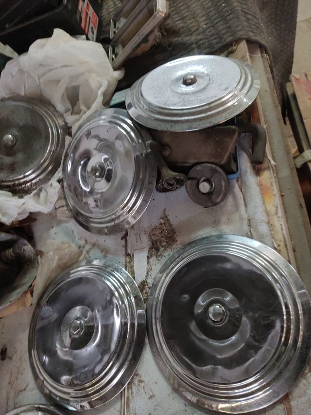 Tapacubos vehículos clásicos