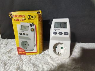 Misurazione di tensione, frequenza, corrente, fatt