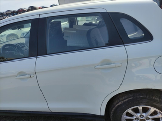Puerta trasera izquierda Mitsubishi ASX (201 y_964