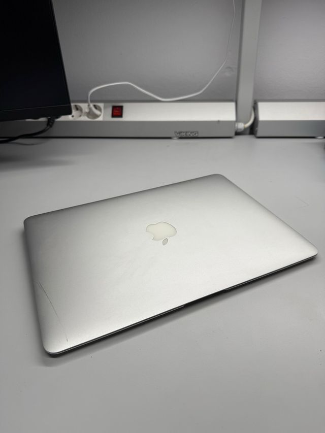 Macbook Air A1466 Perfecto Estado