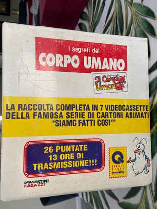 7 videocassette VHS sul corpo umano