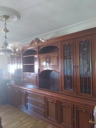 Armario madera antiguo