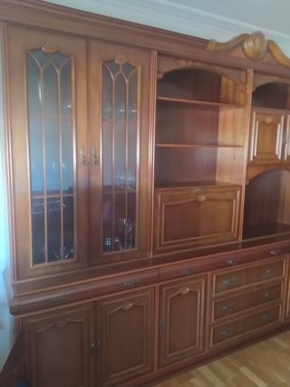 Armario madera antiguo