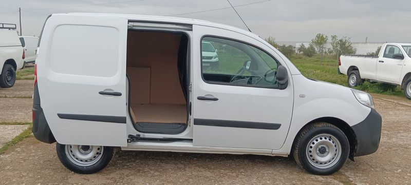 Renault Kangoo 2020, foto 10
