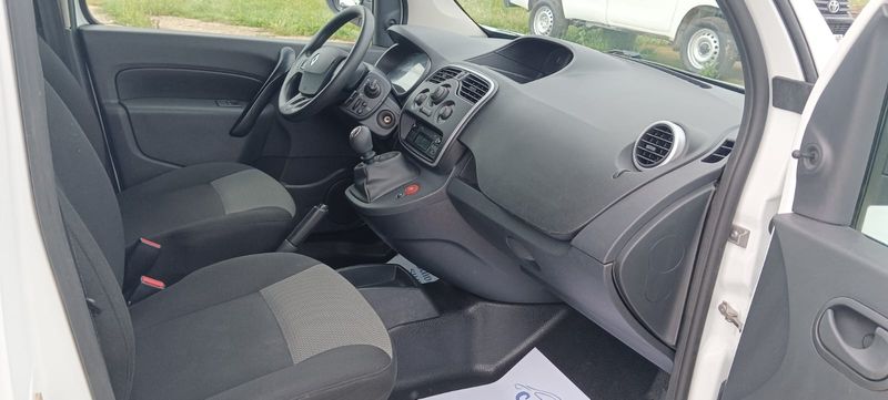 Renault Kangoo 2020, foto 12