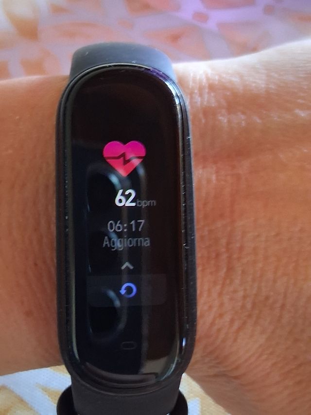 Amazon Fit Band 5 - Fitness Tracker Nero