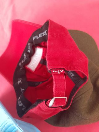 5 Gorras Adidas, Puma, Levi's