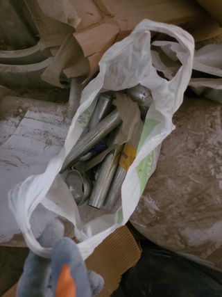 Pica de mano con pedestal