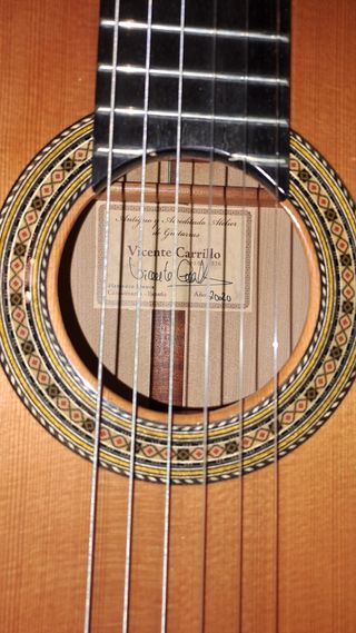 Guitarra flamenca Vicente Carrillo de primera.