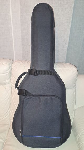 Guitarra flamenca Vicente Carrillo de primera.