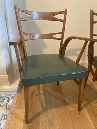 Sillones Mocholi Mid Century (2), Haya y sky verde
