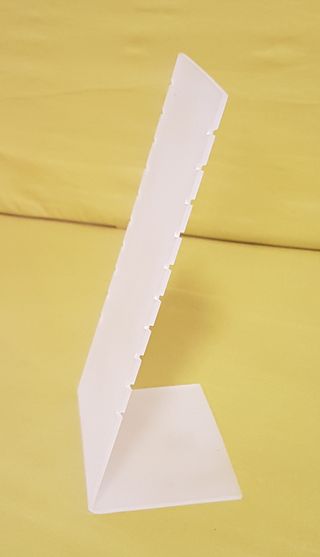 Expositores de pulseras, cadenas y collares