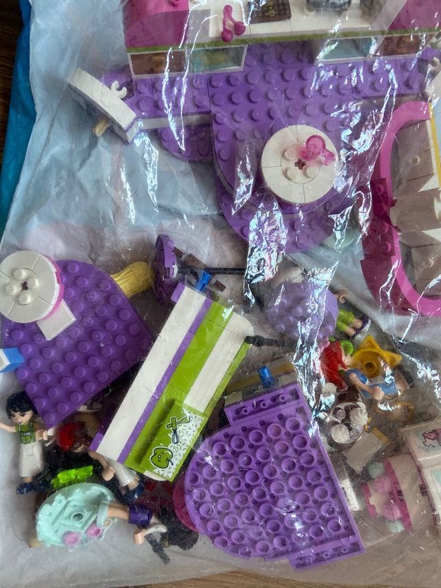 Lego Friends 41393 concurso de reposteria