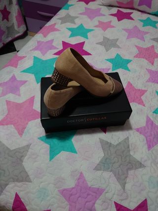 Zapatos Doctor Cutillas beige, talla 38
