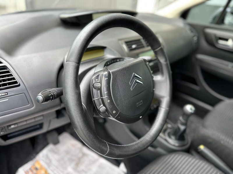 Citroën C4 1.6 HDI Collection 2006, foto 16