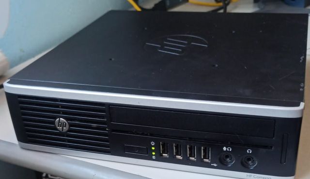 HP Compaq Elite 8300 Base