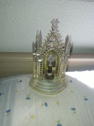 Virgen plastico