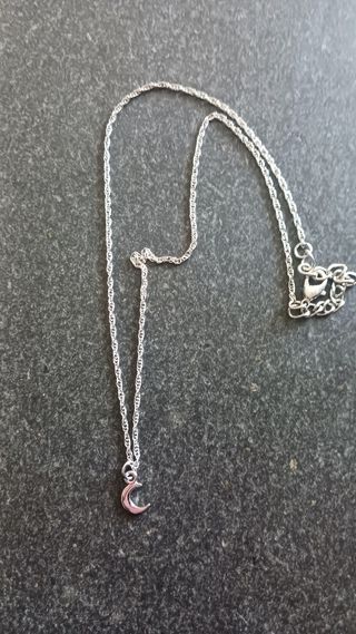 Collana con ciondolo mezza luna