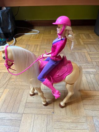Barbie hipica