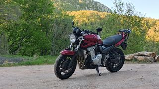 Suzuki Bandit 650 N inyección 2008

49000 Km