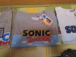 Camisetas nuevas de Sonic del videojuego talla XL